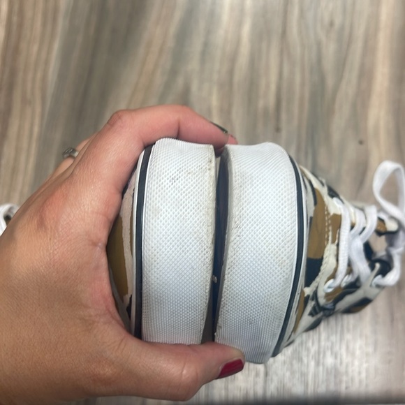 Kids Vans - Picture 7 of 8